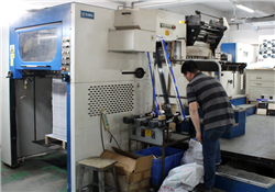 滾筒燙金機(jī)